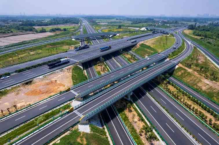 高速公路工业化智能建造技术通过验收 实现制造到智造蝶变