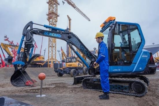 2024年2月挖掘机国内销量5837台，同比下降49.2%_玄熵吉诚机械设备网