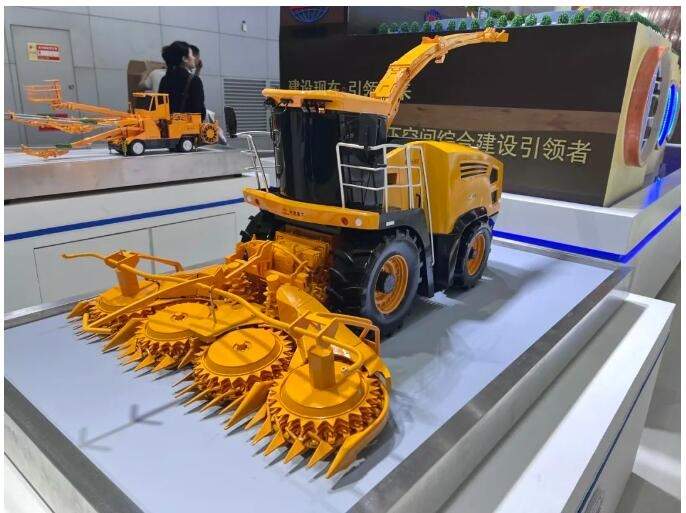 智造革新：铁建重工展示地下工程与农业装备引领全球应用
