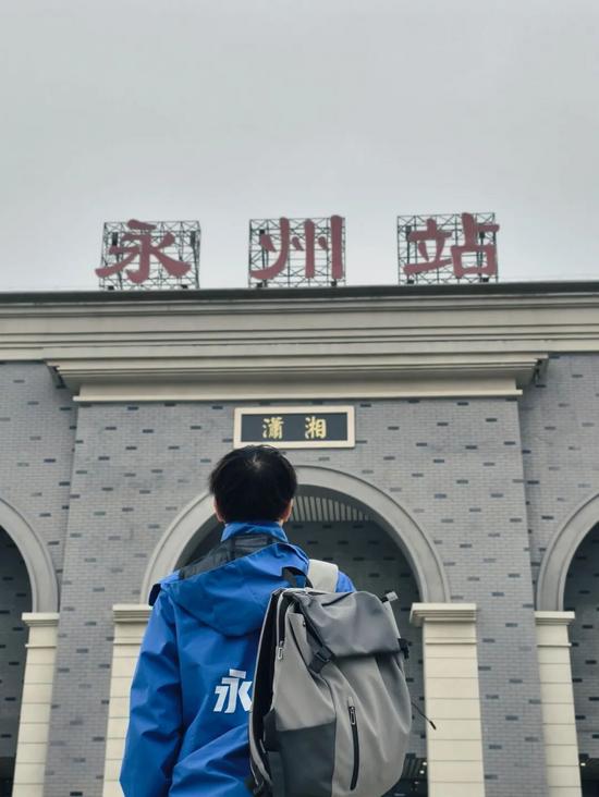 回望2025:南宁东、深圳坪山、龙州等站见证铁路人的坚守、归途与安全答卷的一年足迹 回望2025:南宁东、深圳坪山、龙州等站见证铁路人的坚守、归途与安全答卷的一年足迹