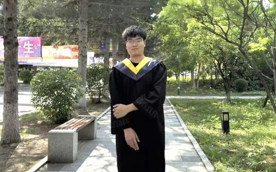 新员工·职场变形记 | 唐浩然：我在高炉旁淬炼青春_吉诚机械设备网